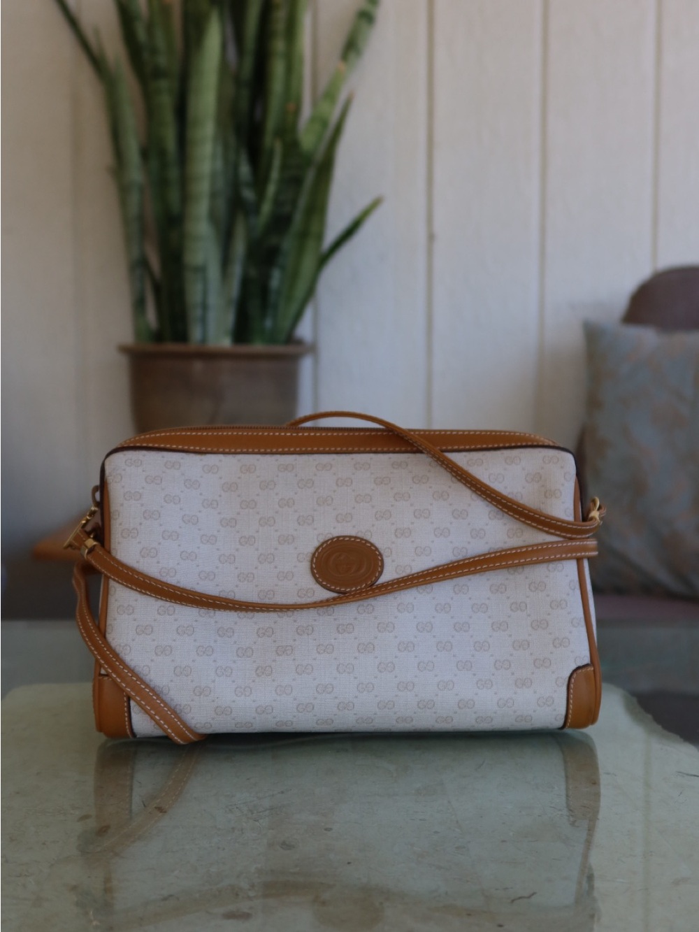 Gucci Beige Crossbody Bag💝💝💝